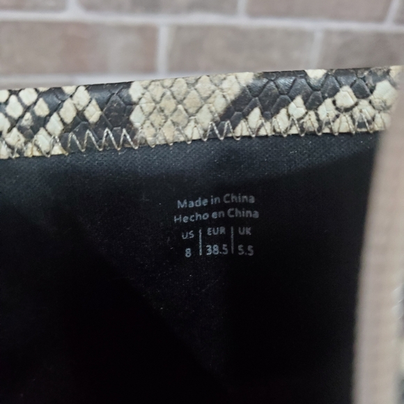 Aldo Call it Spring Snake Print Booties- Vegan leather- Women's 8 - Picture 5 of 6